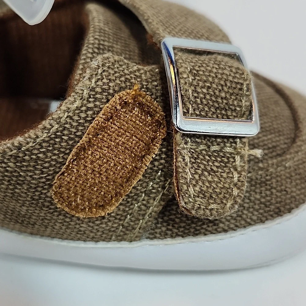 Newborn 0-3 Brown & White Little Buckles Shoes CCilu Stepping Stone